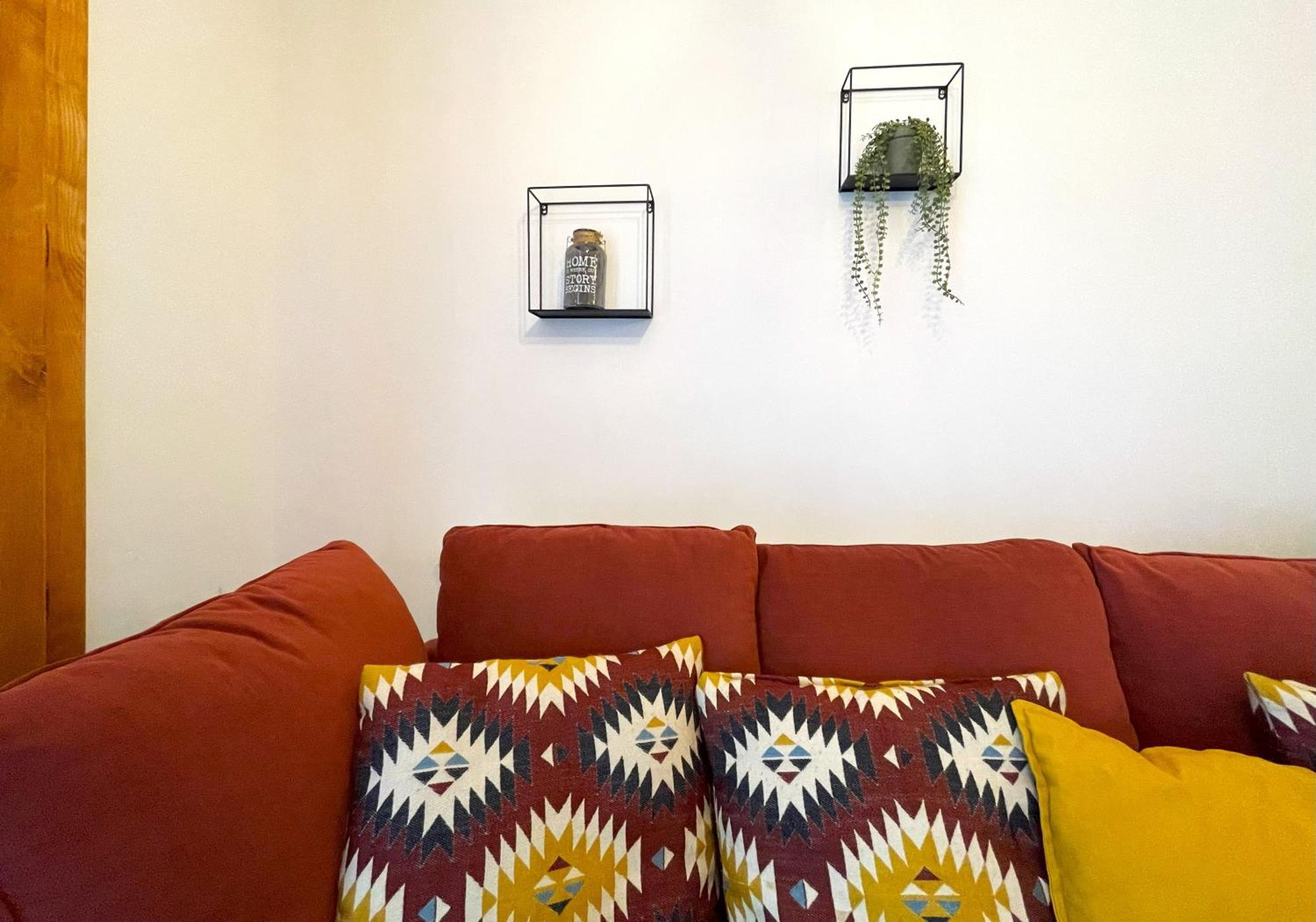 Forest Oasis Studio - Free Netflix And Disney Plus Predeal Bagian luar foto
