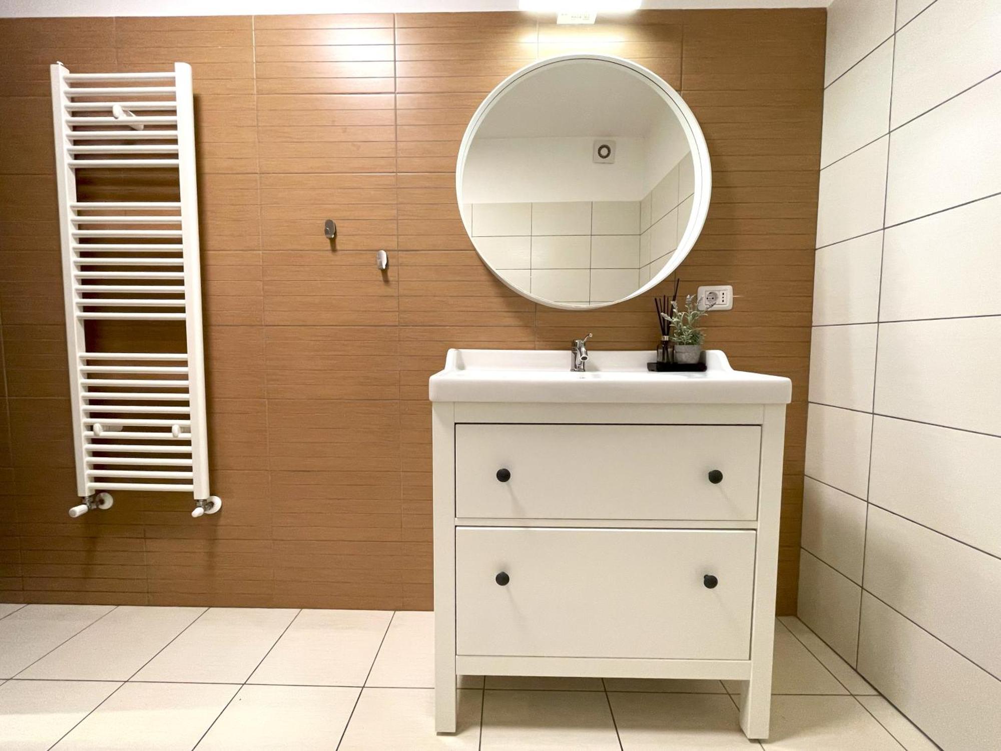 Forest Oasis Studio - Free Netflix And Disney Plus Predeal Bagian luar foto