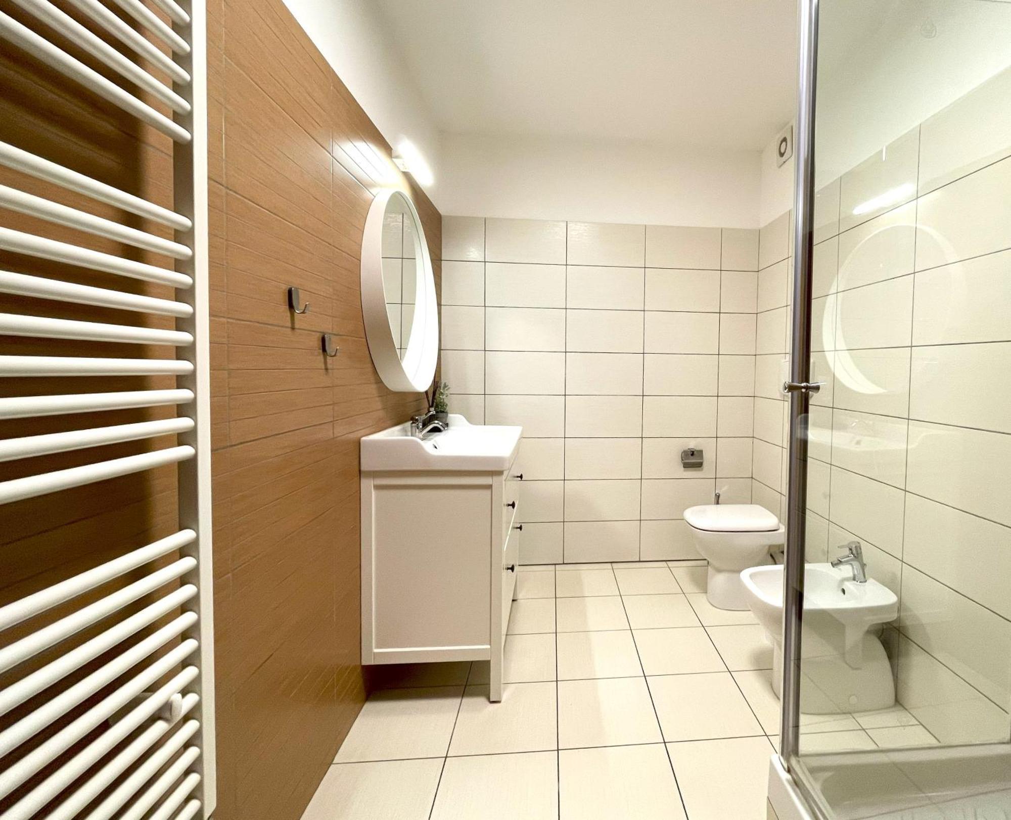 Forest Oasis Studio - Free Netflix And Disney Plus Predeal Bagian luar foto